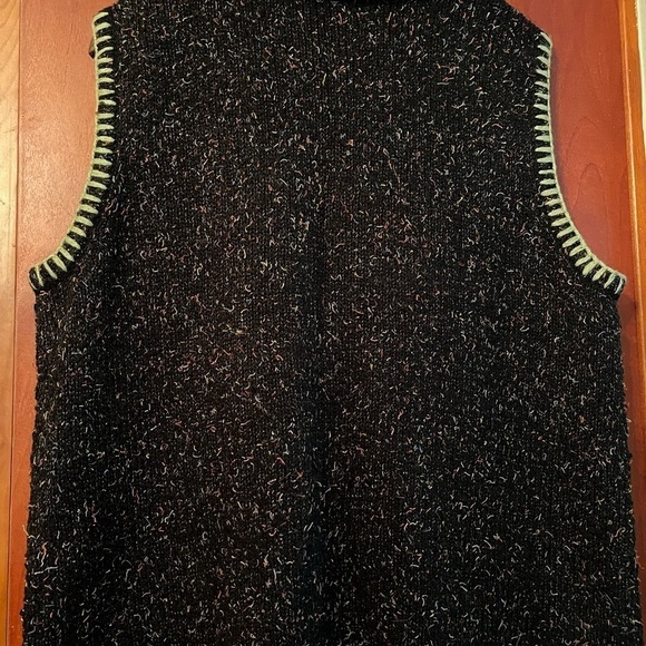 Christopher & Banks Hand Embroidered Sweater Vest Sz M Crochet - Picture 5 of 7